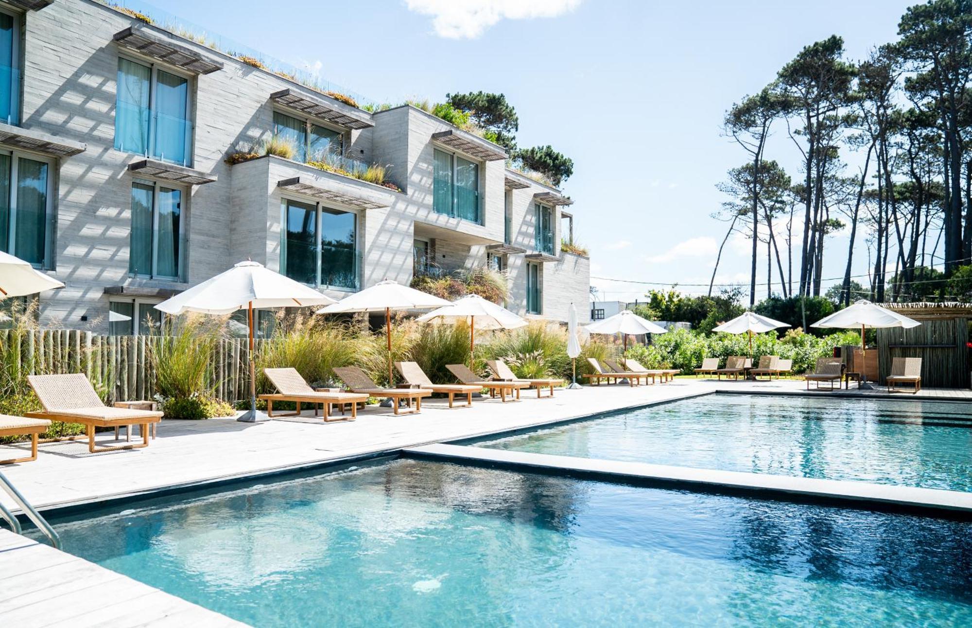 Casagrande Hotel & Beach Club ホセ・イグナシオ エクステリア 写真 The Hotel
